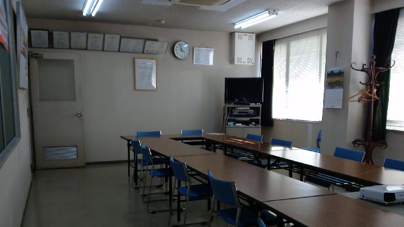 会議室　クロス貼替